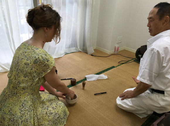 留日生活心得分享 GogoJapan 茶道學習 地點:茶道教室