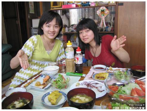 日本留遊學 後來受MAYA應邀到她們家玩~第一次住日本人家 日式早餐好豐盛!
